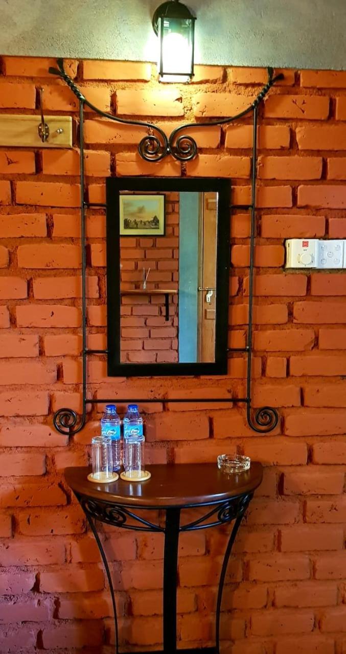 Tea Leaf Retreat Appartement Kandy Buitenkant foto